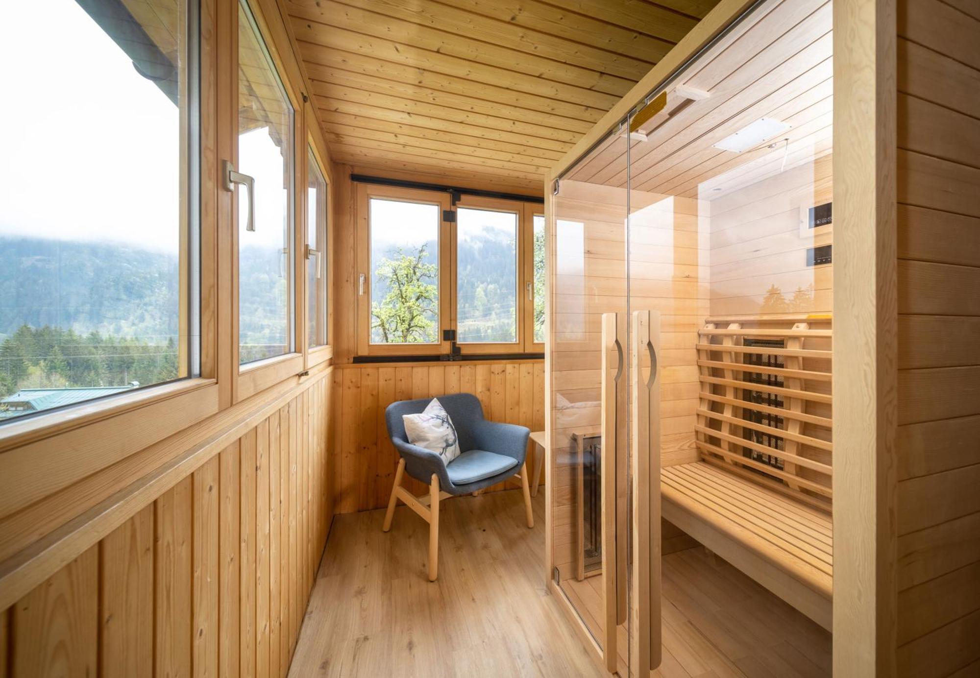 Apartmenthaus Matri By Pferd Auf Wolke Dalaas Zewnętrze zdjęcie