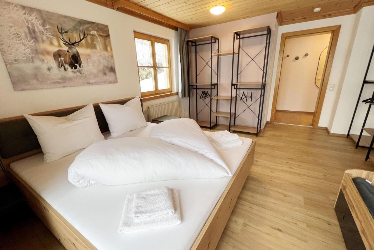 Apartmenthaus Matri By Pferd Auf Wolke Dalaas Zewnętrze zdjęcie
