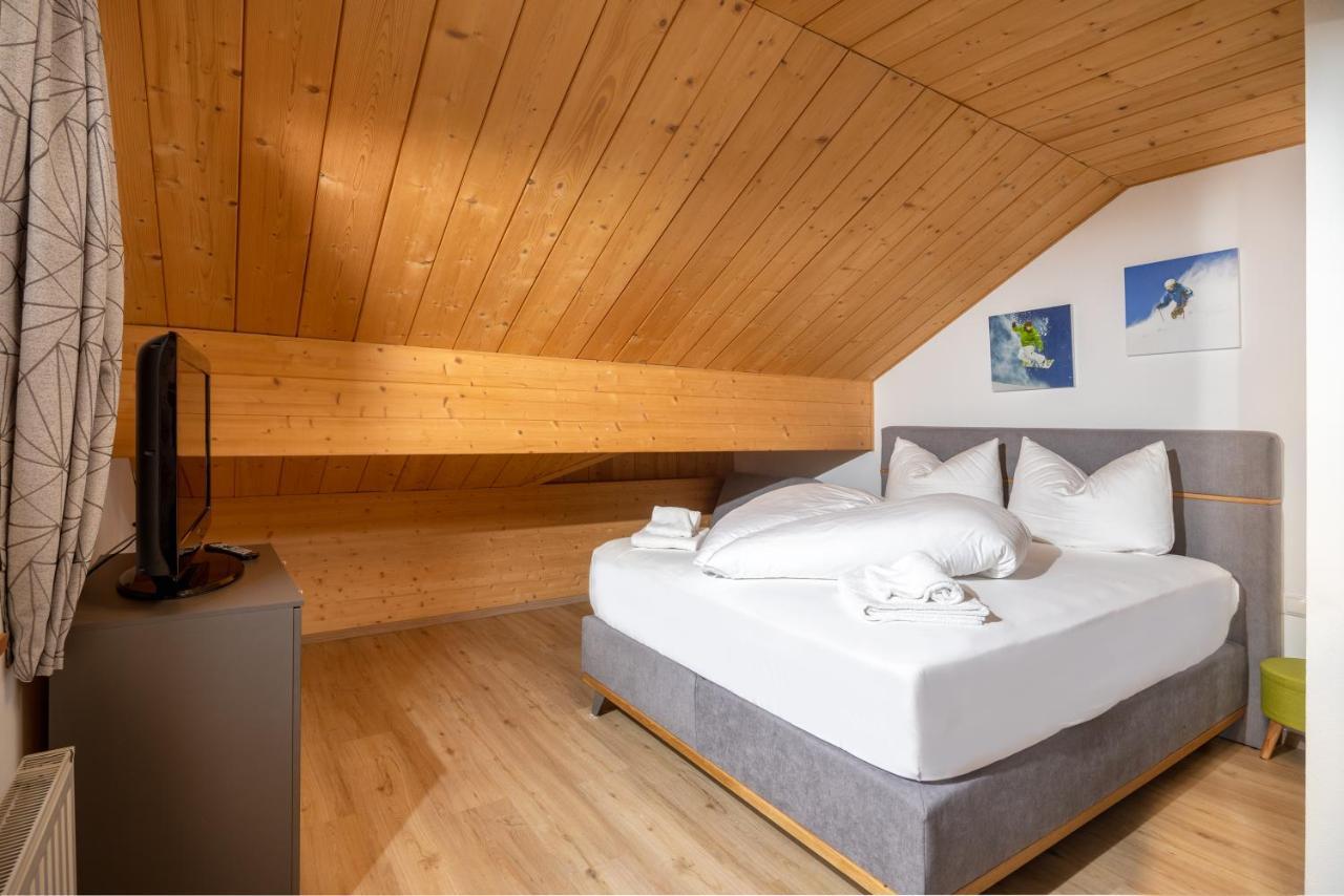 Apartmenthaus Matri By Pferd Auf Wolke Dalaas Zewnętrze zdjęcie