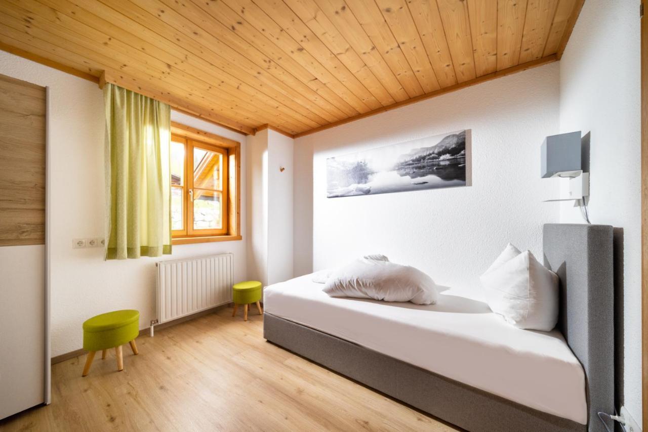 Apartmenthaus Matri By Pferd Auf Wolke Dalaas Zewnętrze zdjęcie