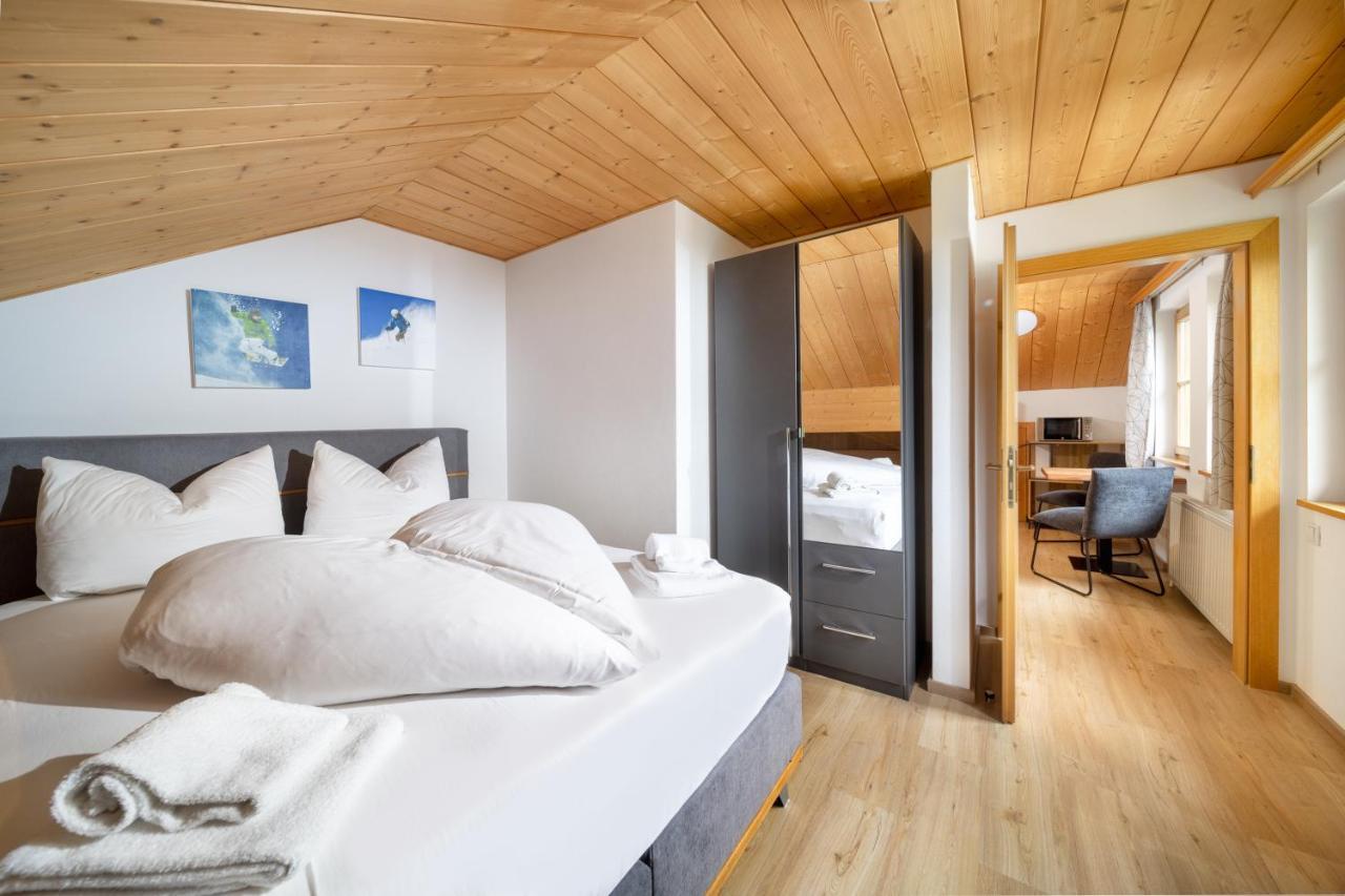 Apartmenthaus Matri By Pferd Auf Wolke Dalaas Zewnętrze zdjęcie
